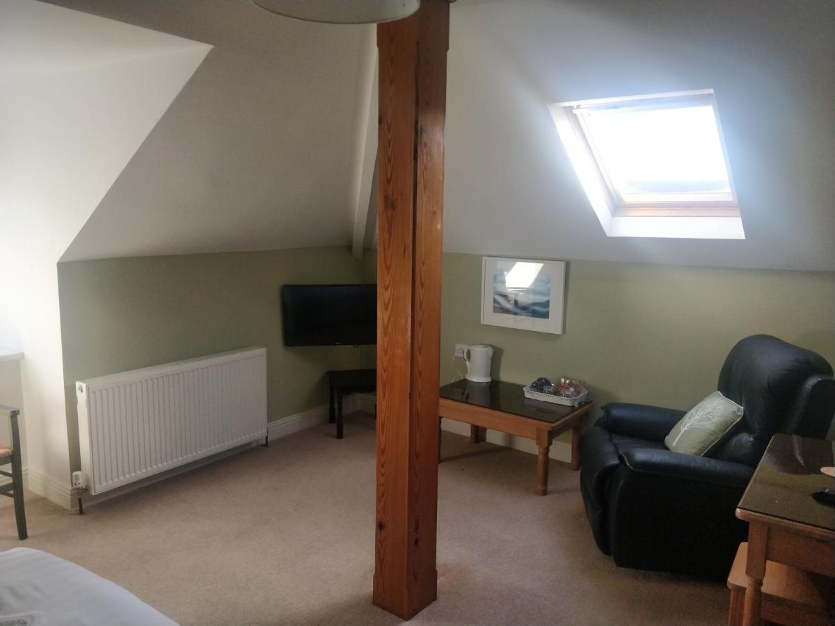 Avonmore House Guest Accommodation Youghal Bagian luar foto