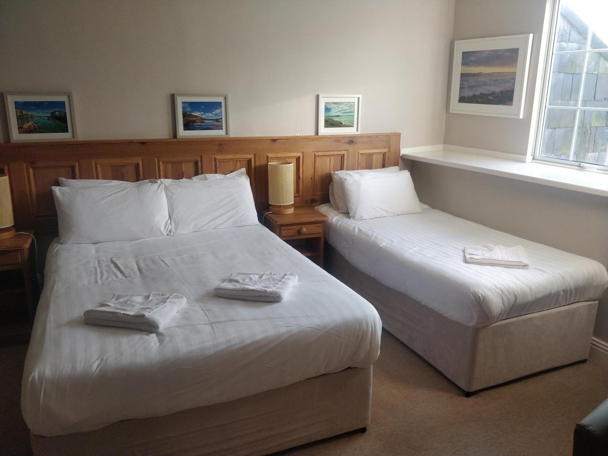 Avonmore House Guest Accommodation Youghal Bagian luar foto