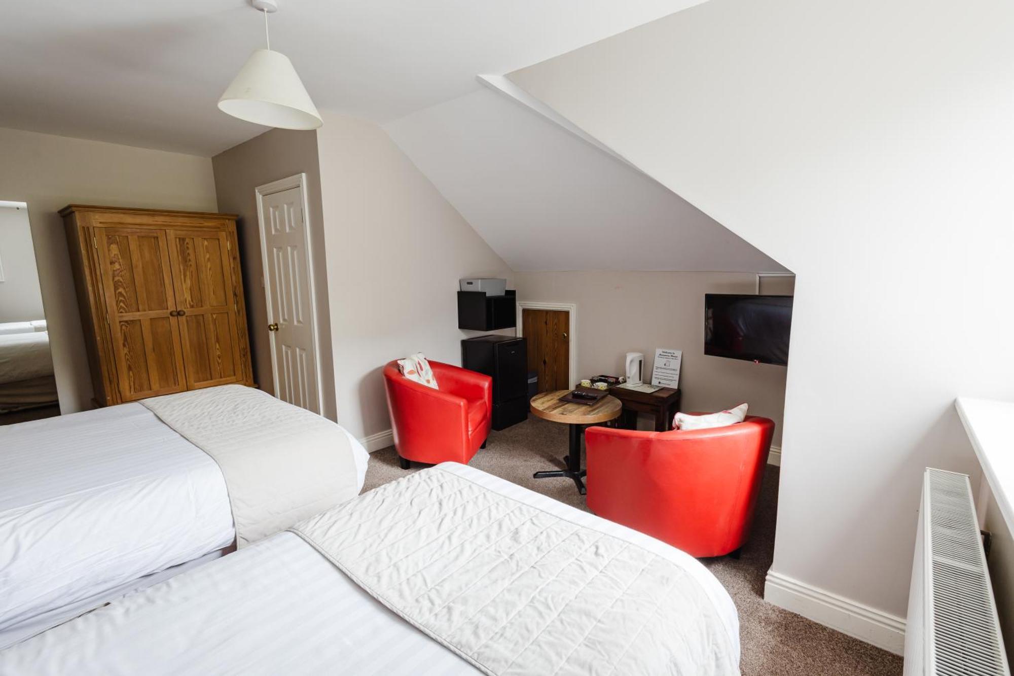 Avonmore House Guest Accommodation Youghal Bagian luar foto