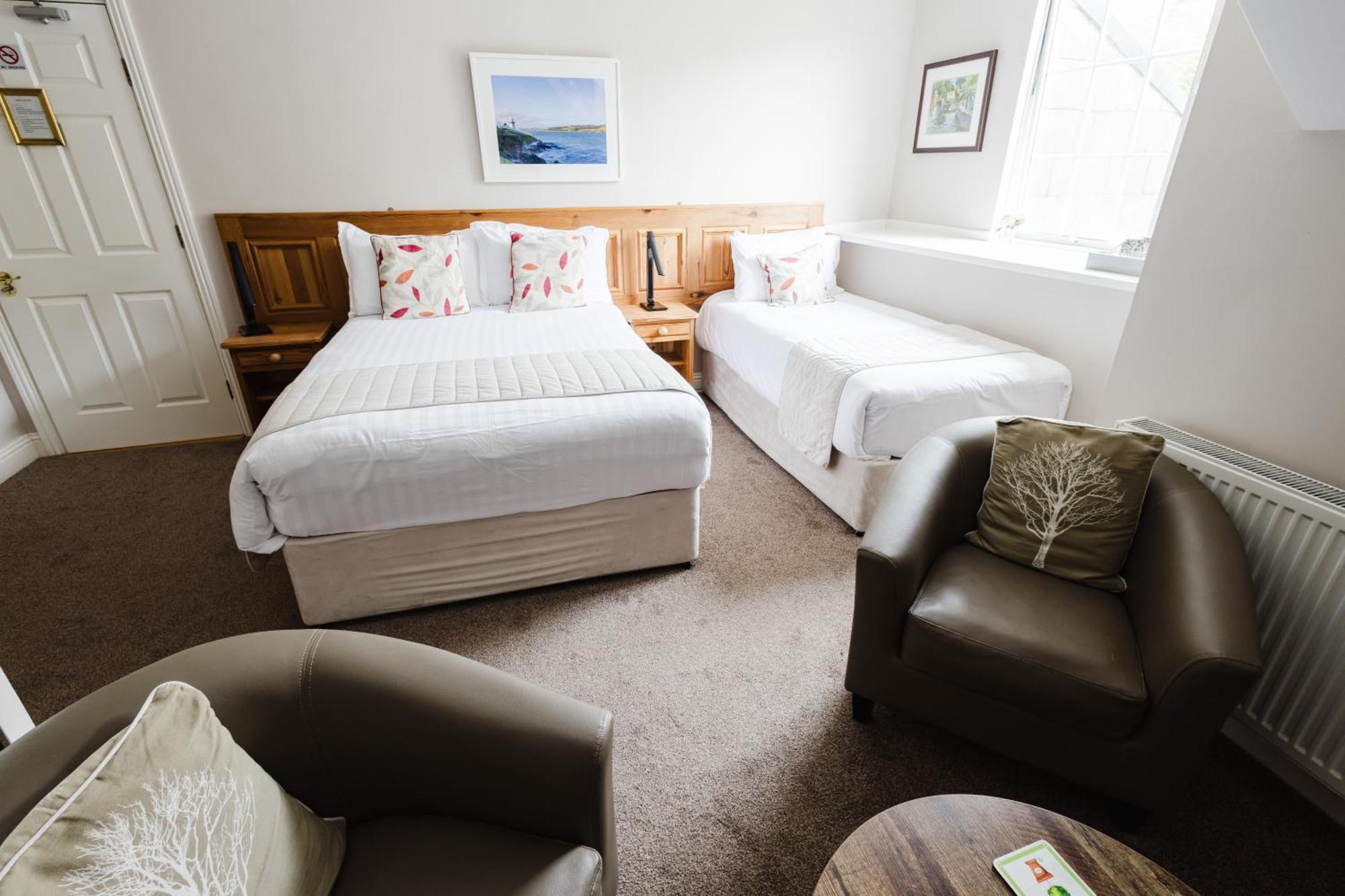 Avonmore House Guest Accommodation Youghal Bagian luar foto