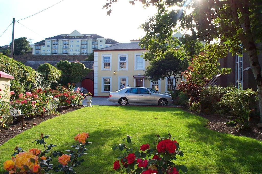 Avonmore House Guest Accommodation Youghal Bagian luar foto